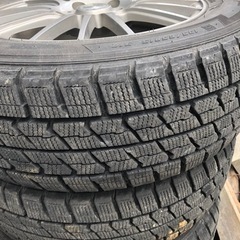 車のパーツ タイヤ、ホイールの画像