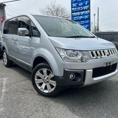 三菱　デリカD5 4WD 8人乗　ナビ　テレビ　キャンプ