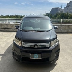 フリードスパイク24 Hibryd年96.000km車検2年