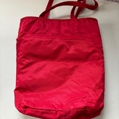 UNIQLOリバーシブルバッグの画像