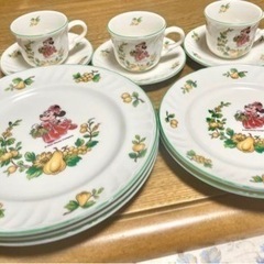 ミニー プレート &ティーカップセット   の画像