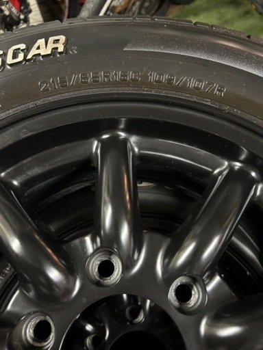 車のパーツ タイヤ、ホイール