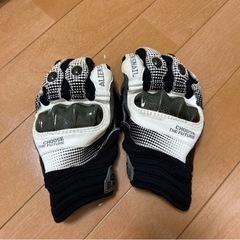 バイクグローブ オートバイ 手袋 フォン対応 タッチパネル
