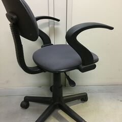 A1083　肘付き　オフィスチェア　学習チェア　回転　高さ調節　事務椅子　パソコンチェア　デスクチェアの画像