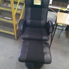 ID:G60180505　イスオットマン付き