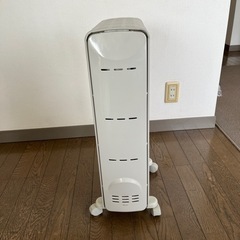 デロンギ　オイルヒーターの画像