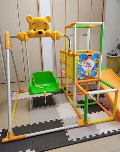 【値下げしました】くまのプーさん おりたたみ ジャングルジム　滑り台　ブランコ（美品）