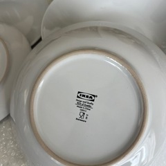 IKEAのお皿3種類　マグカップ　ガラスコップの画像