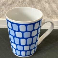 Bowls, Saucers, Mugの画像