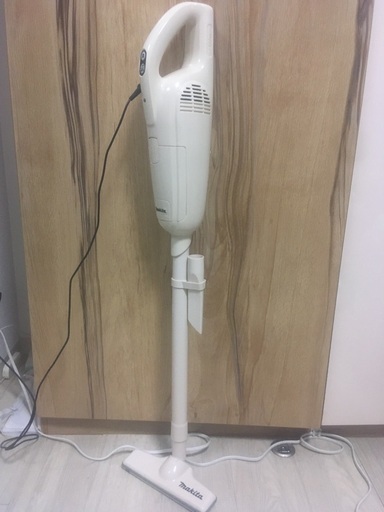 makita マキタ 充電式クリーナー CL105D スタンド付き