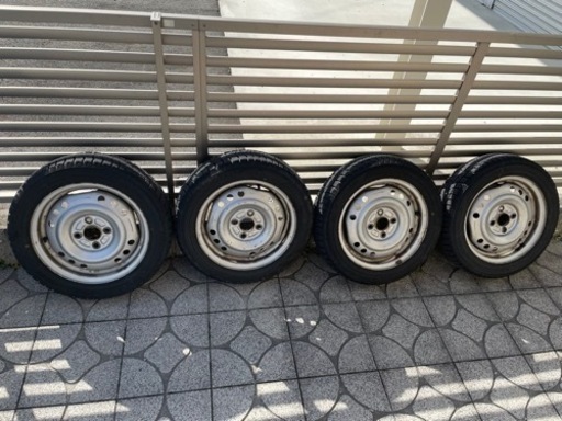 スタッドレスタイヤ19年製