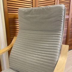 IKEAリクライニングチェアの画像