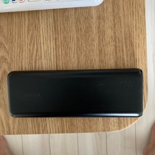 おまけでもう一つモバイルバッテリーお付けしますAnker PowerCore 20100 (20100mAh 2ポート モバイルバッテリー) 【PSE認証済/PowerIQ搭載/マット仕上げ】
