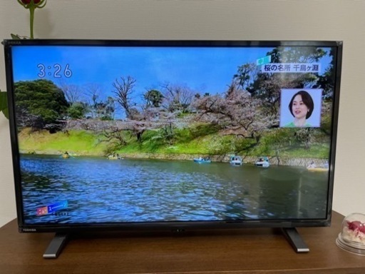 (引渡中)2023年製TOSHIBA 32V34 ハイビジョン液晶テレビREGZA 32インチ. リモコン付, アンテナケーブル付. 5年保証付.