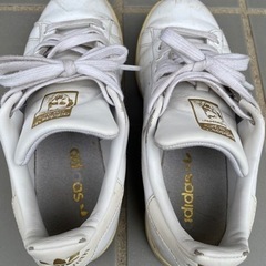 adidas stansmith 24.5の画像