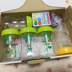 新品ニプル含む哺乳瓶　4本セット ピジョン Pigeon ビーンスターク　広口タイプ　トライタンボトルの画像