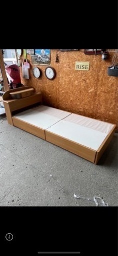 F0705 ライト付 シングルベッド 引き出し付き