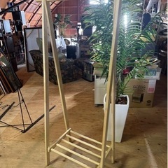 D0155   ハンガーラック