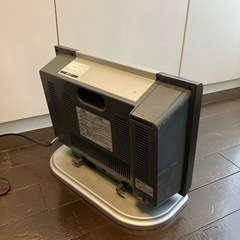 家電 季節、空調家電 遠赤外線ヒーターの画像