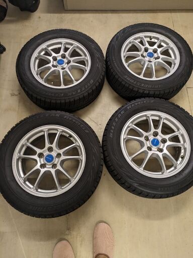 eco forme ホイール　スタッドレスタイヤ　215/60R16