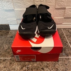 [20cm]NIKE キッズサンダル リフト RIFTの画像