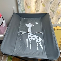 オムツ交換台　オムツ台の画像