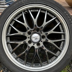 車のパーツ タイヤ、ホイールの画像
