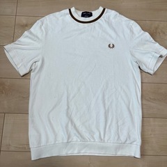 フレッドペリー　サマーニット