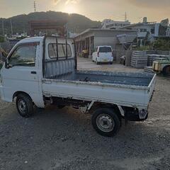 軽トラック4WD5MTの画像