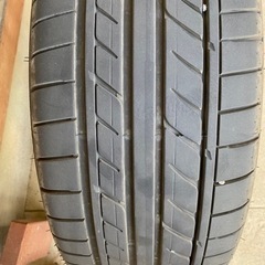 車のパーツ タイヤ、ホイールの画像