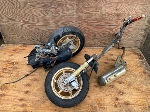 中期？　ZX エンジンと足周り