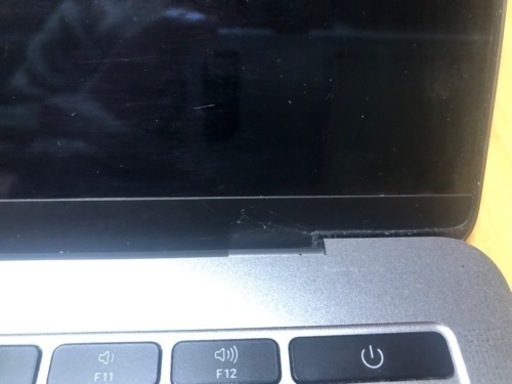 MacBookPro  2017  256g +8g