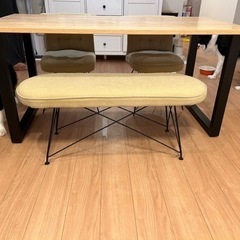 4/26まで　KANADEMONO ダイニングテーブルの画像