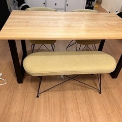 4/26まで　KANADEMONO ダイニングテーブルの画像