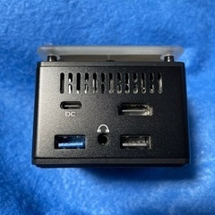 キューブパソコンの画像