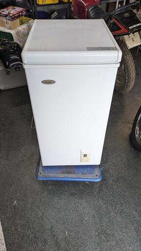 家電 キッチン家電 冷凍庫