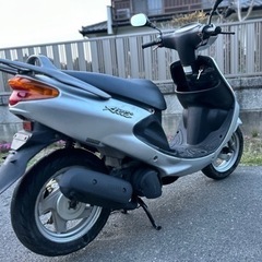 ☆グランドアクシス100.自賠責R7.12まで付き☆キャブレーターオーバーホール済☆バッテリー・タイヤ・シート・プラグ等新品交換で快調！原付二種スクーター☆の画像