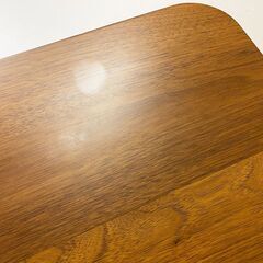 【受渡者決定】ニトリ 折りたためる突き板棚付き テーブルの画像