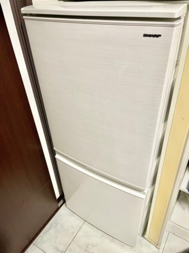 SHARP 137L 冷蔵庫