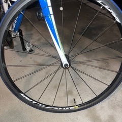 キャノンデール　ロードバイク　105フルコンポの画像