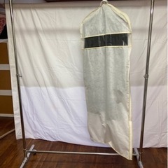 配送必須　頑丈で結構美品　スチールハンガーラック　120㎝幅の画像