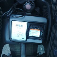 c98🔵お子様と土日も土足のまま、いろいろなタイプの電動自転車のご試乗可能です。  🟢バカ良心的な電動自転車屋　🔴安心の無料保証；点検サービス付き  🔴電動自転車・リサイクル専門店　🔵　ご試乗をしてから、ご購入できます。  🌈２０インチ、チャイルドシート、２人乗り、３人乗り、１人乗り電動自転車  🔵後ろチャイルドシートをかごに変更して、１人乗りにもできます。  🔴バッテリーは新品の９０％以上の性能です。  🟣１回の充電で３０Ｋｍ以上走行可能でコンディション良好です。  🟢電動自転車、在の画像