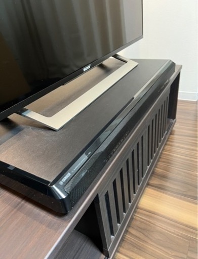 テレビブラビア49V型＋ヤマハTVサラウンドシステム＋テレビ台【即日お渡し可・ばら売り可】