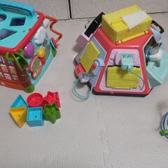 赤ちゃん子供用知育玩具セット ピープル いたずら1歳 やりたい放題 フィッシャープライス(fisher price) バイリンガル・ラーニングボックスの画像