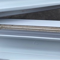 冷蔵庫 2016年製 汚れ・部品の欠陥ありの画像