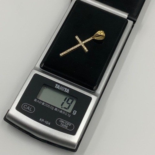 売り切れました。K18 18金　ダイヤモンド　クロスペンダント　1.9g ダイヤ　0.5ct