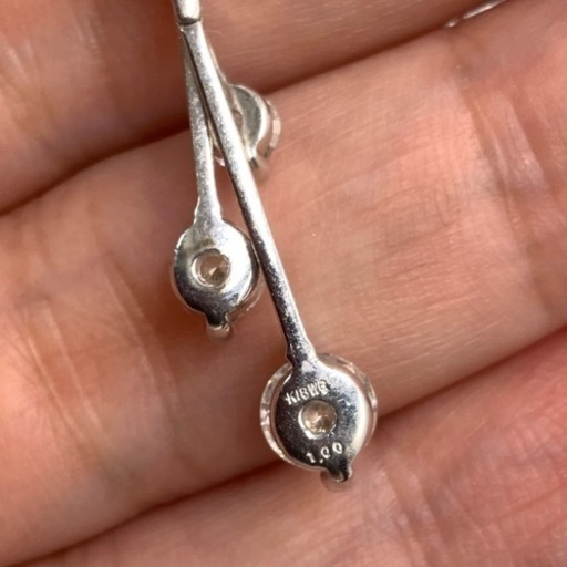 売り切れました。K18WG 18金ホワイトゴールド　トリロジーネックレス　5.6g ダイヤ1ct