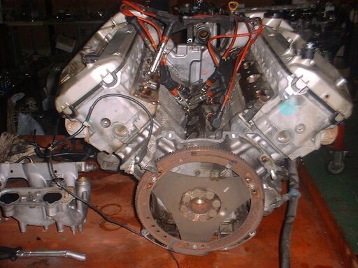 メルセデス―ベンツ129SL-V8リビルトエンジン販売