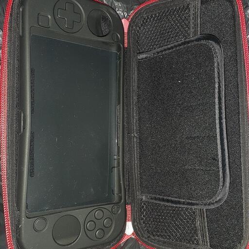 Switch　ライト用ポーチ、シリコンカバーセット(おまけとして裸のガラスフィルム付き)現状渡し
