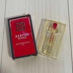 最終値下げ　ジバンシー　香水　XERYUS 2ml